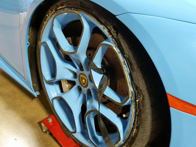 ZHWUC2ZFXHLA06386 - 2017 LAMBORGHINI HURACAN TURQUOISE photo 17