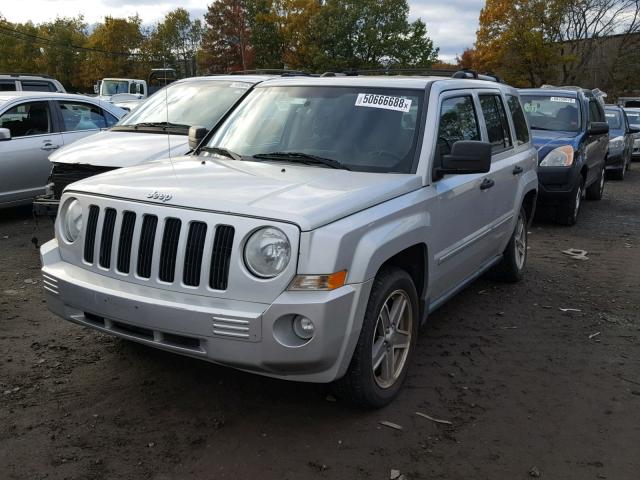 1J8FF48W68D624262 - 2008 JEEP PATRIOT LI GRAY photo 2