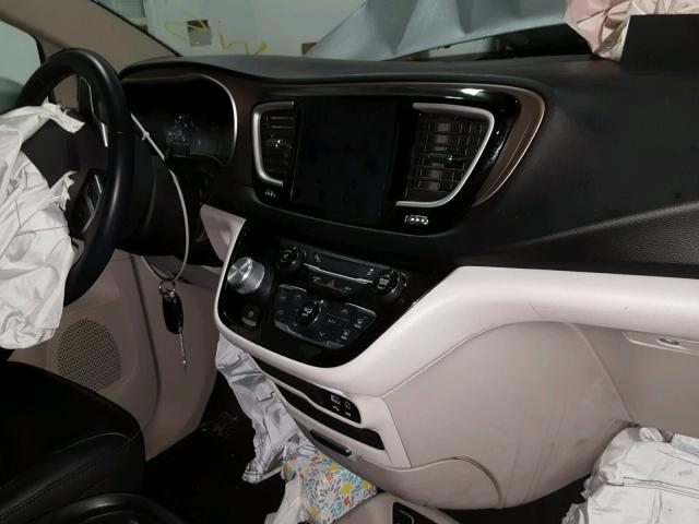 2C4RC1BG6HR527587 - 2017 CHRYSLER PACIFICA T GRAY photo 9