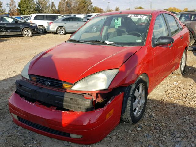 1FAFP38372W248080 - 2002 FORD FOCUS ZTS RED photo 2