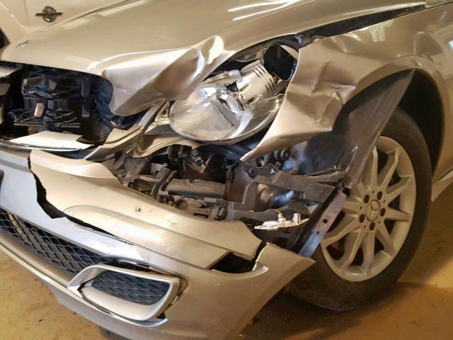 4JGCB75E66A028596 - 2006 MERCEDES-BENZ R 500 SILVER photo 9