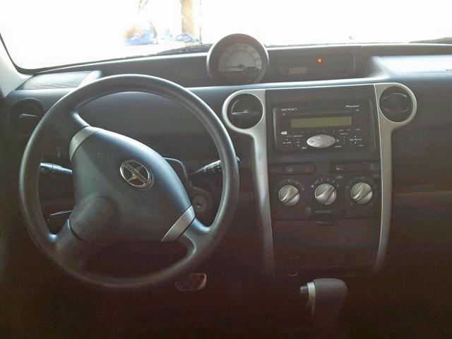 JTLKT324750185578 - 2005 TOYOTA SCION XB შავი ფოტო 9