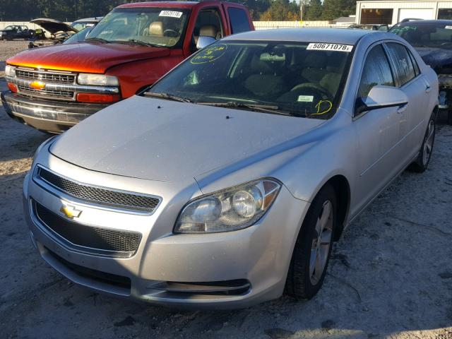 1G1ZC5EU6BF391428 - 2011 CHEVROLET MALIBU 1LT SILVER photo 2