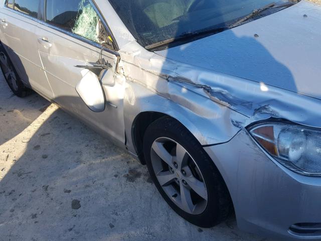 1G1ZC5EU6BF391428 - 2011 CHEVROLET MALIBU 1LT SILVER photo 9