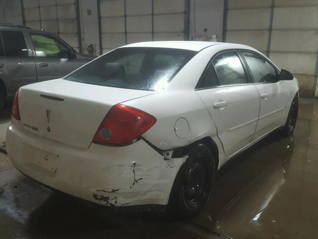 1G2ZF57B984153026 - 2008 PONTIAC G6 VALUE L WHITE photo 4