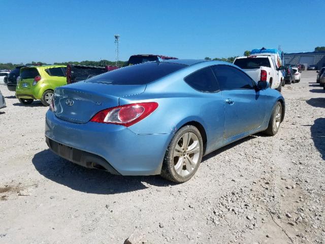 KMHHT6KD9AU004115 - 2010 HYUNDAI GENESIS CO BLUE photo 4