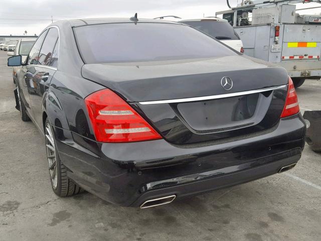 WDDNG7BB1AA351803 - 2010 MERCEDES-BENZ S 550 BLACK photo 3