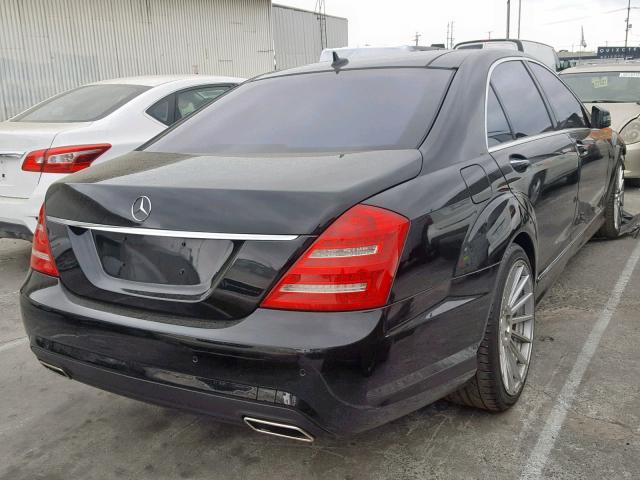 WDDNG7BB1AA351803 - 2010 MERCEDES-BENZ S 550 BLACK photo 4