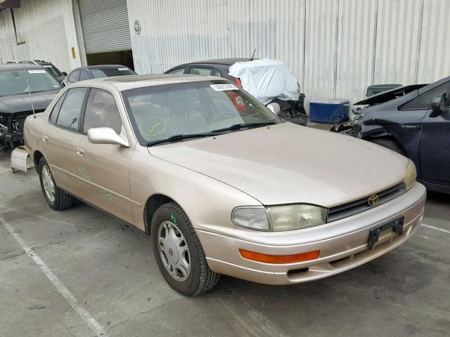 JT2GK13E8R0024686 - 1994 TOYOTA CAMRY XLE TAN photo 1