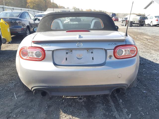 JM1NC25FX90202685 - 2009 MAZDA MX-5 MIATA SILVER photo 6