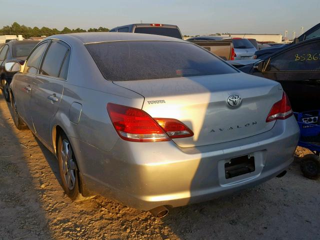 4T1BK36B05U015476 - 2005 TOYOTA AVALON XL SILVER photo 3