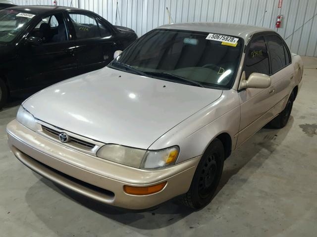 1NXBB02E5VZ600326 - 1997 TOYOTA COROLLA DX TAN photo 2