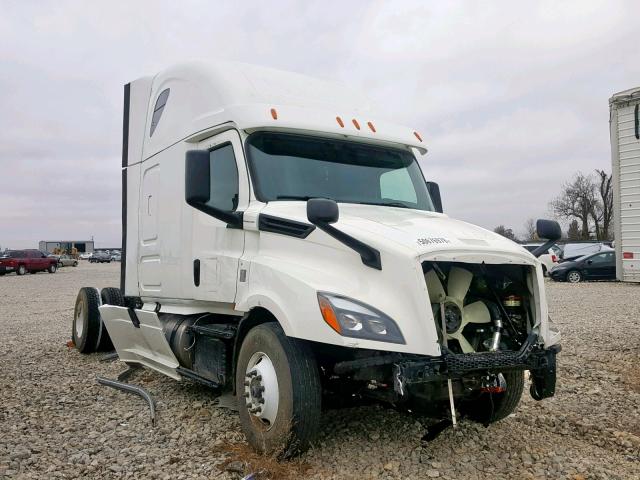 3AKJHHDR7JSJW4234 - 2018 FREIGHTLINER CASCADIA 1 WHITE photo 1