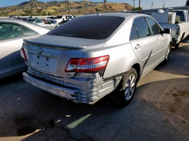 4T1BF3EK2BU753944 - 2011 TOYOTA CAMRY BASE SILVER photo 4