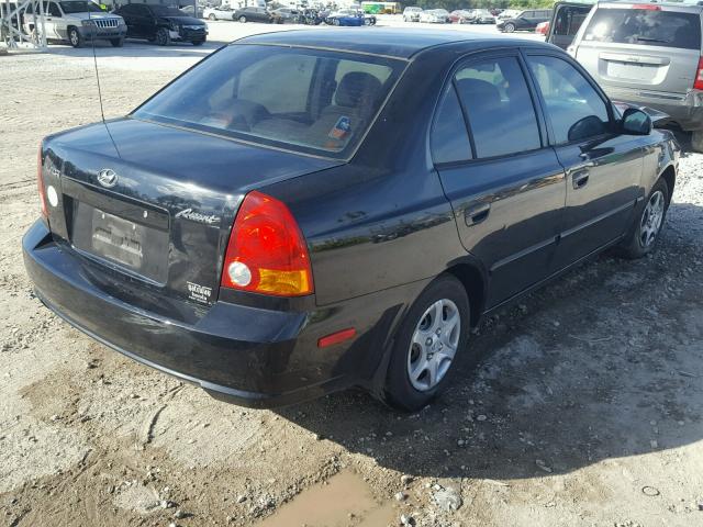 KMHCG45C85U614485 - 2005 HYUNDAI ACCENT GL BLACK photo 4