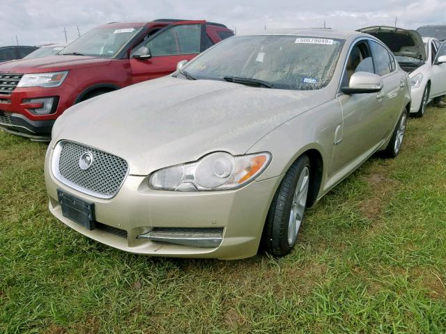 SAJWA05BX9HR10305 - 2009 JAGUAR XF LUXURY SILVER photo 2