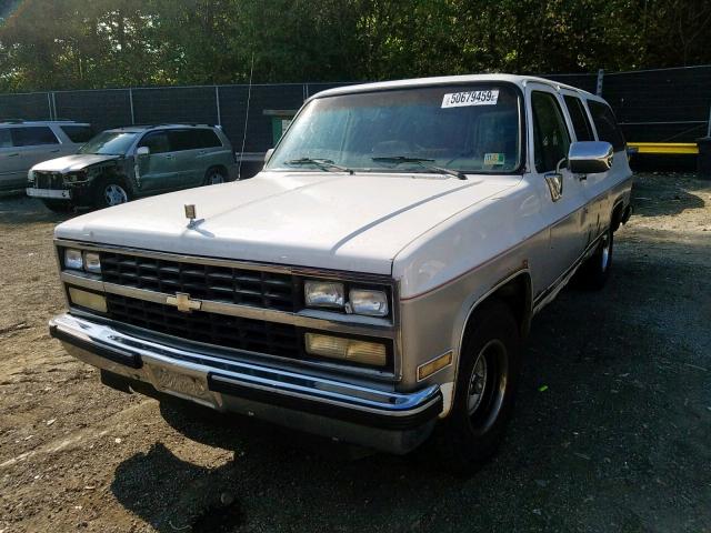 1GNER16KXKF165684 - 1989 CHEVROLET SUBURBAN R WHITE photo 2