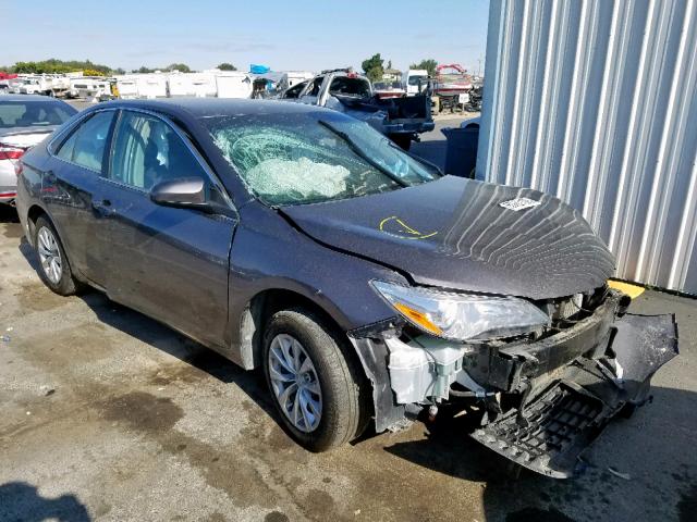 4T4BF1FK6FR450695 - 2015 TOYOTA CAMRY LE GRAY photo 1