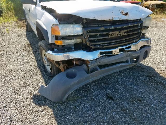 1GTHC29U64E233773 - 2004 GMC SIERRA C25 WHITE photo 9