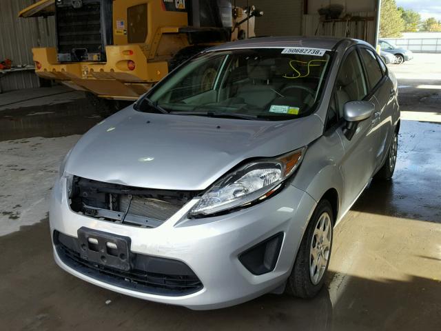 3FADP4AJ9DM117631 - 2013 FORD FIESTA S SILVER photo 2