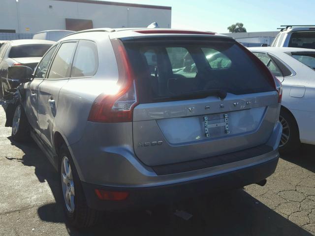 YV4940DL5B2153297 - 2011 VOLVO XC60 3.2 SILVER photo 3