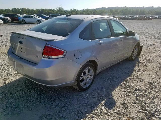 1FAHP36N09W159782 - 2009 FORD FOCUS SES SILVER photo 4