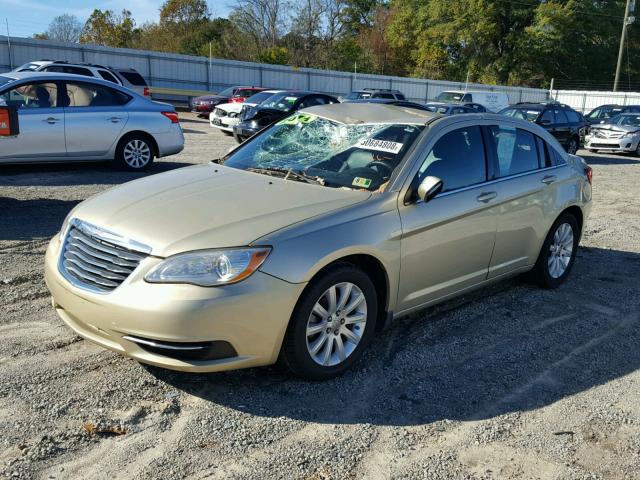 1C3BC1FGXBN519075 - 2011 CHRYSLER 200 TOURIN BEIGE photo 2