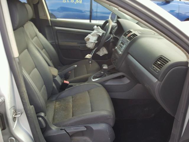 3VWEG71K77M076992 - 2007 VOLKSWAGEN JETTA WOLF SILVER photo 5