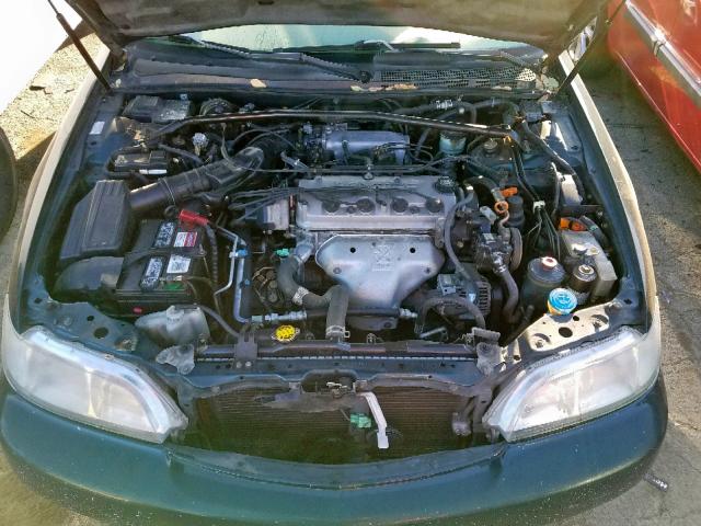 19UYA1256VL015124 - 1997 ACURA 2.2CL GREEN photo 7