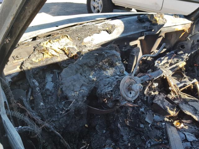 1GNDT13WX12141332 - 2001 CHEVROLET BLAZER BURN photo 8