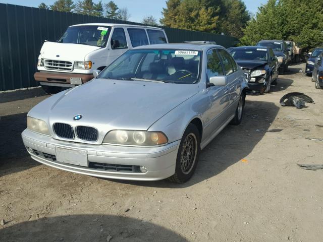 WBADT33401GF41082 - 2001 BMW 525 I SILVER photo 2