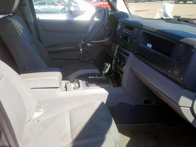 1J8HG48K17C554435 - 2007 JEEP COMMANDER ნაცრისფერი ფოტო 5