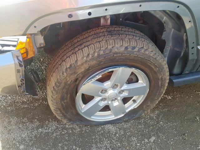 1J8HG48K17C554435 - 2007 JEEP COMMANDER ნაცრისფერი ფოტო 9