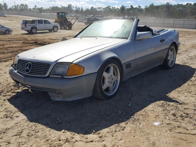 WDBFA66EXLF006840 - 1990 MERCEDES-BENZ 500 SL SILVER photo 2