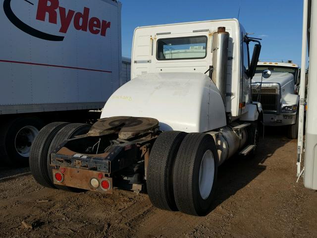 4V4N19TG47N462711 - 2007 VOLVO VN VNL WHITE photo 4