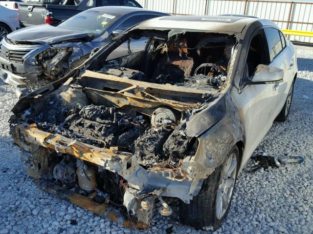 1G4GC5GG7AF151613 - 2010 BUICK LACROSSE C BURN photo 2