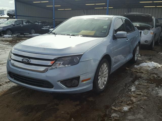 3FADP0L30AR284272 - 2010 FORD FUSION HYB BLUE photo 2