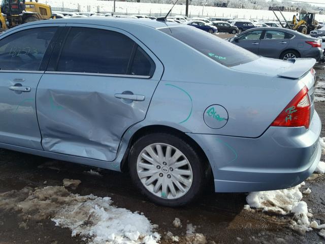 3FADP0L30AR284272 - 2010 FORD FUSION HYB BLUE photo 9