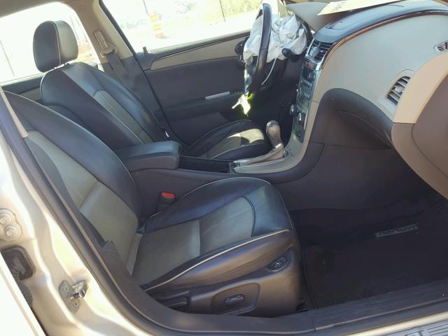 1G1ZK577X9F101826 - 2009 CHEVROLET MALIBU LTZ 金色 照片 5