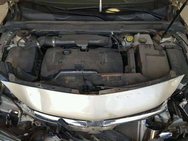 1G11B5SA3GF113703 - 2016 CHEVROLET MALIBU LIM 金色 照片 7