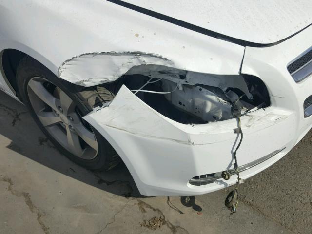 1G1ZC5E0XCF392323 - 2012 CHEVROLET MALIBU 1LT WHITE photo 9