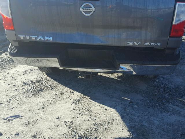 1N6AA1EJ7HN536237 - 2017 NISSAN TITAN S GRAY photo 9