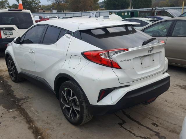 NMTKHMBX5JR016677 - 2018 TOYOTA C-HR XLE WHITE photo 3