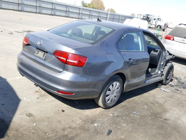 3VW2K7AJ8FM406565 - 2015 VOLKSWAGEN JETTA BASE Մոխրագույն լուսանկար 4