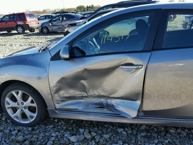 JM1BL1H59A1317096 - 2010 MAZDA 3 S SILVER photo 9