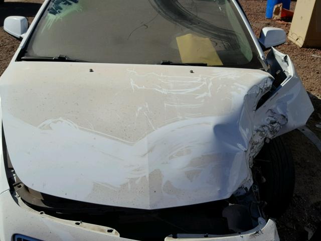 1G1ZC5E08CF196672 - 2012 CHEVROLET MALIBU 1LT თეთრი ფოტო 7