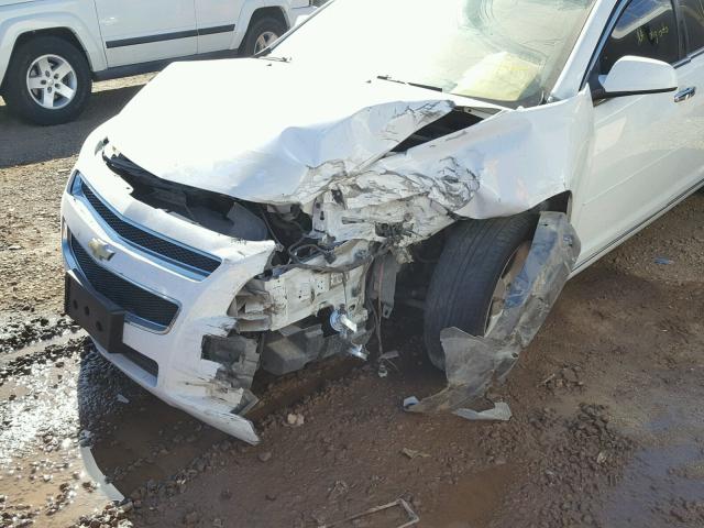 1G1ZC5E08CF196672 - 2012 CHEVROLET MALIBU 1LT თეთრი ფოტო 9