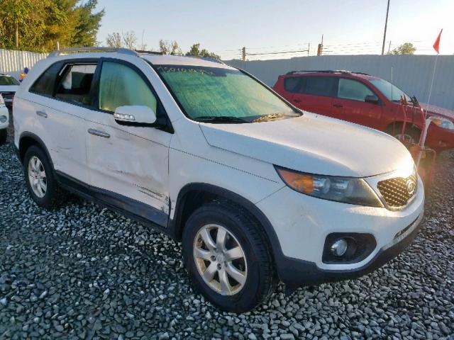 5XYKTDA15BG153887 - 2011 KIA SORENTO BA WHITE photo 1