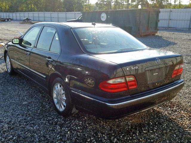 WDBJF65J1YB109685 - 2000 MERCEDES-BENZ E 320 BLACK photo 3