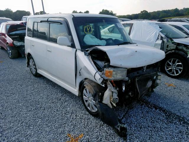 JTLKT334450192633 - 2005 TOYOTA SCION XB Weiß Foto 1